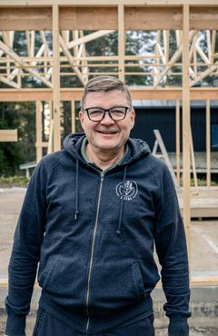 Hiisin perustajayrittäjä ja kiinteistöjohtaja Ari Lapveteläinen