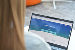 Kuntarekry-sivusto tietokoneella.