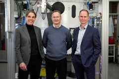 Erik Odén (Co-founder and Chairman, NFG) Henrikki Talvitie (CEO, St1) and Peter Roos (CEO, NFG).