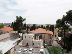 Finska Missionssällskapets Felm-center ligger i närheten av Jerusalems gamla stad – nära platser som är heliga för judar, kristna och muslimer.