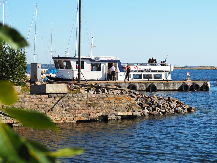 FRS Finland laajentaa saaristoreittejä Helsingistä ja Sipoosta.
