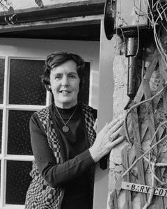 Barbara Pym vuonna 1979
