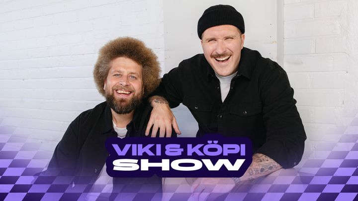 Ville "Viki" Eerikkilä ja Juuso "Köpi" Kallio sekä shown grafiikka