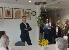 Presidentti Alexander Stubb Voutilakeskuksessa.