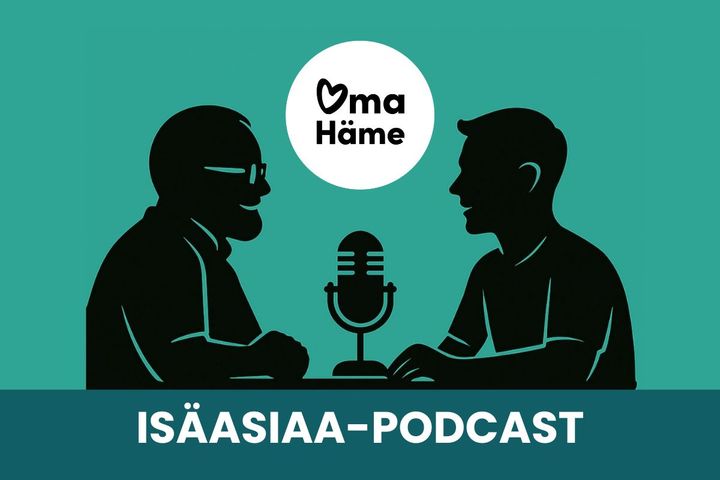 Kaksi henkilöä pöydän ääressä mikrofonin kanssa, Oma Häme -logo yläreunassa. Teksti: "Isäasiaa-podcast".