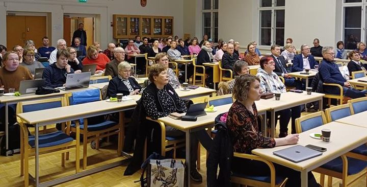 Palvelustrategiaan%20liittyv%E4%20seminaari%20Ahveniston%20luentosalissa%2019.1.2026