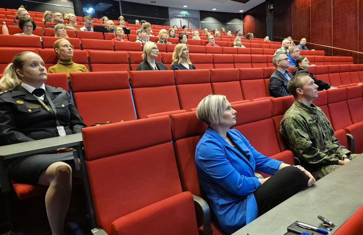 Varautumisseminaari HAMKin auditoriossa 22.4.2026