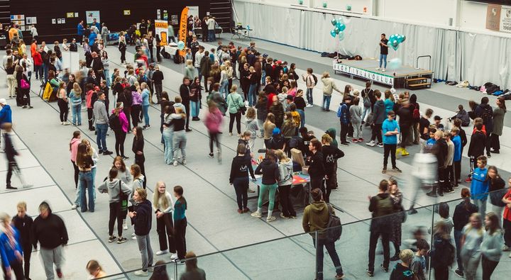 Kuva Kohti yläkoulua -tapahtumasta Loimua Areenalta vuodelta 2023.