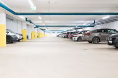 Jatke Uusimaa rakensi myös taloyhtiöitä palvelevan parkkihallin, jossa on yhteensä 186 autopaikkaa.