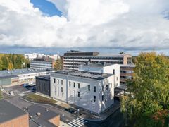 Kohteen pää- ja arkkitehtisuunnittelusta on vastannut Arkkitehtitoimisto Tähti-Set Oy.