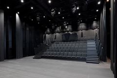 Kampukselta löytyy nyt Black Box -tila.