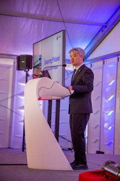 Jashon Guan, CEO of Easpring Finland, giving a speech at the groundbreaking ceremony on April 29, 2025.