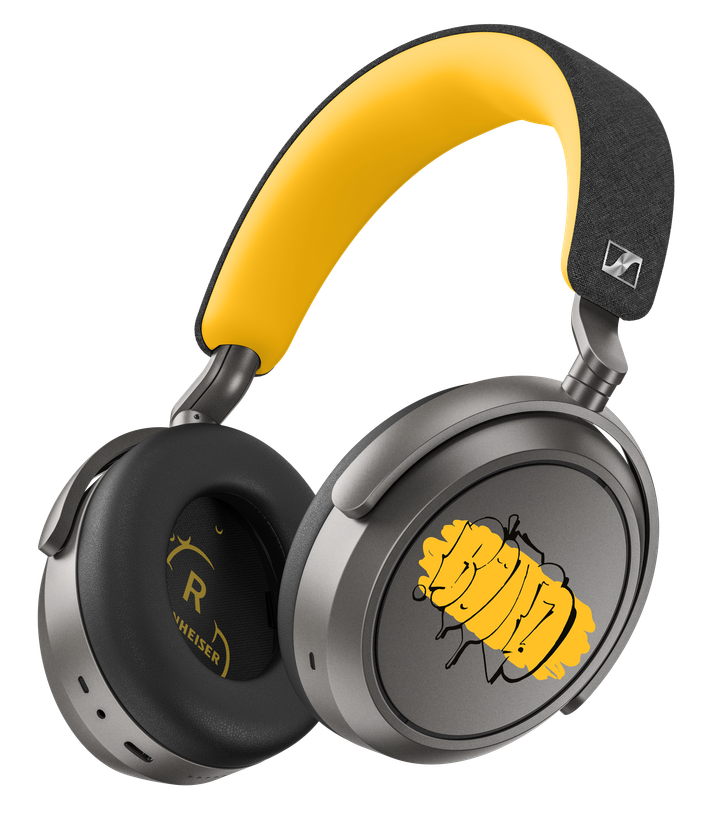 Sennheiser MOMENTUM 4 in limited edition Bond Truluv artwork