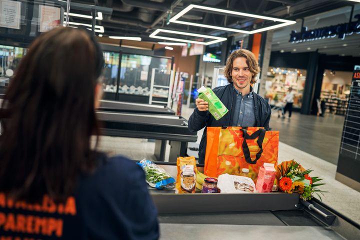 Kumppanuus auttaa Keskoa muun muassa hyödyntämään tekoälyä ja parantamaan digitaalisten palveluiden laatua.