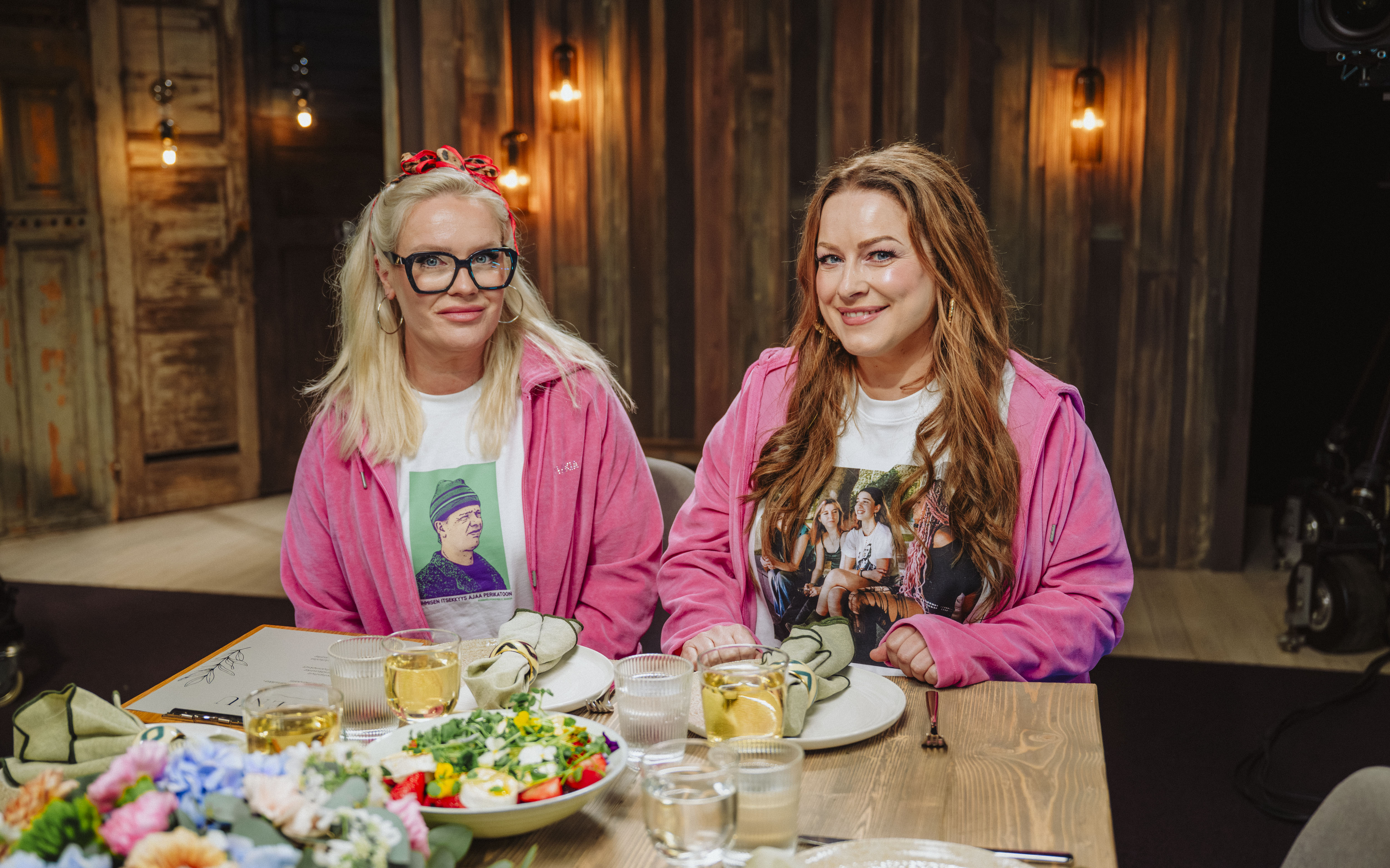 Nylon Beat muistelee uransa alkuvaiheita ja musiikkialan vaatimuksia