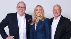 Uwe Köstens, Julia Hammer, and Martin Hammer (from left to right), the management team of enomyc GmbH. Julia Hammer will also lead the group holding company.