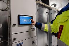 Wave-järjestelmään kuuluvia laitteita ohjataan edistyksellisellä automaatiolla.