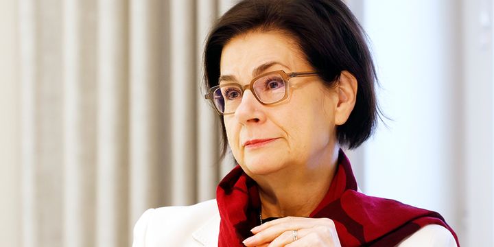 Kansliapäällikkö Anita Lehikoinen.