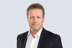 Harri Pärssinen, Henki-Fennian hallituksen  puheenjohtaja. Pärssinen (M.Sc., Econ) on kokenut hallitusammattilainen ja hän on toiminut muun muassa Ernst & Youngin Suomen toimitusjohtajana.