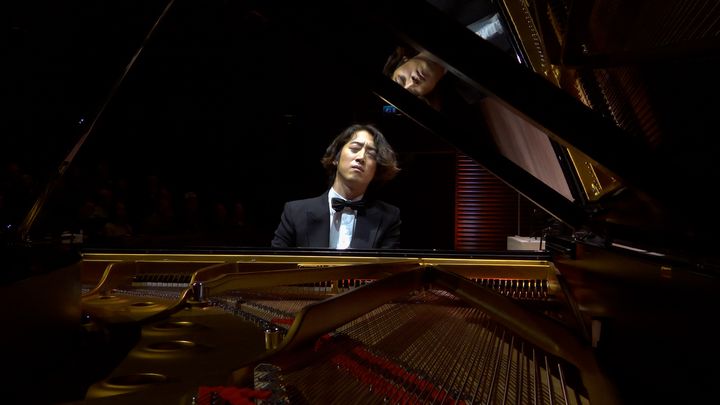 Pianisten Hayato Sumino är solist med Helsingfors stadsorkester under turnén. Turnéprogrammet framfördes två gånger för utsålda hus i Musikhuset vid månadsskiftet.