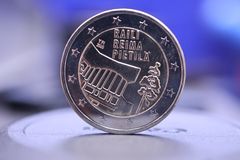 Suomen 2 euroa Raili ja Reima Pietilä