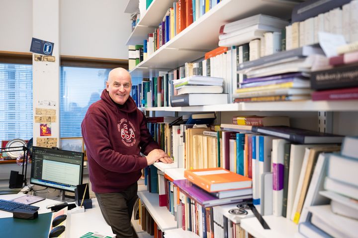 Emeritusprofessori Matti Tolvanen.