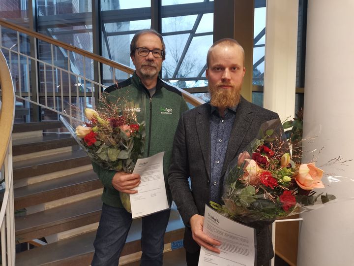 Jarmo Lämpsä ja Ala-Fossin maatalousyhtymästä Kalle Fält