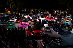 Täysin uusi Superautot-alue löytyi hallista yksi.