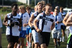 Suomi osallistuu lippupallon nuorten EM-turnaukseen kolmella joukkueella