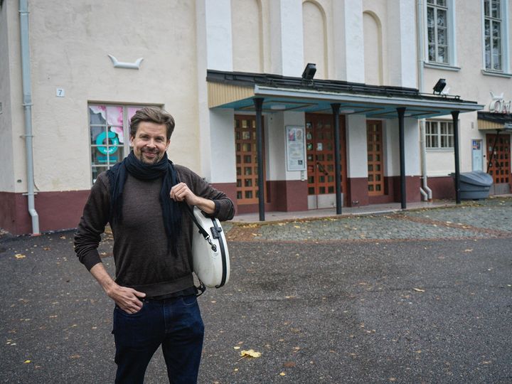 Jukka Untamala Harjulan edessä