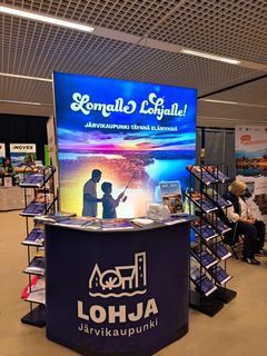Lohja houkutteli asiakkaita Tampereen K50-messuilla valmiilla päiväretkiehdotuksilla.