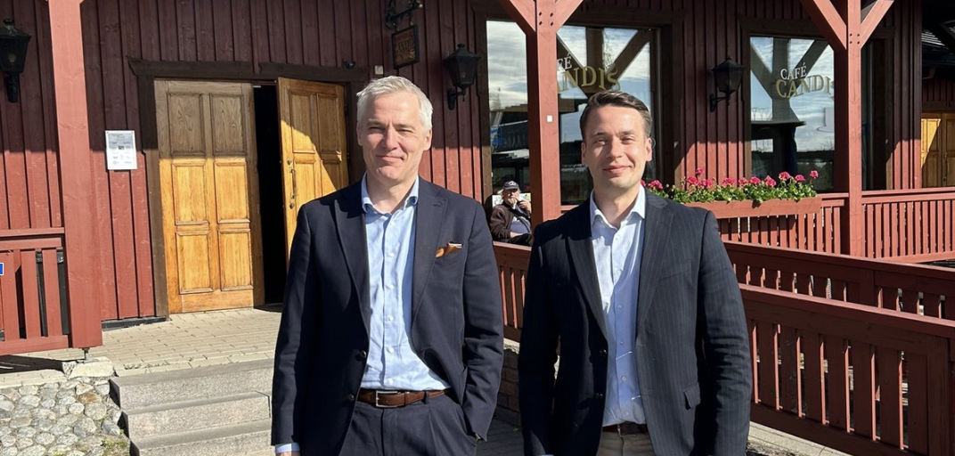Adlercreutz ja Wickström tutustuivat Länsi-Uudenmaan teollisuuskohteisiin