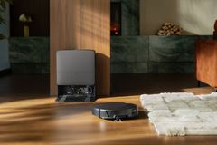 Saros 20 on puolestaan suunniteltu koteihin, joissa lattioilla saattaa usein lojua leluja tai johtoja