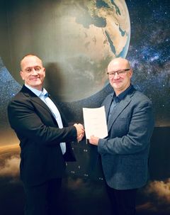 Enicon toimitusjohtaja Marko Lähteenmäki ja Enervion toimitusjohtaja Anssi Laaksonen