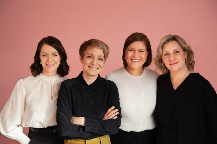 Aina Advisorsin perustajaosakkaat Pauliina Saares, Katri Makkonen, Anna Inget ja Sara Lindström