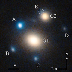 Supernova Winny. Kuvassa kaksi galaksia on merkitty G1 ja G2. Supernovan kuvien paikat on merkitty A, B, C, D ja E.