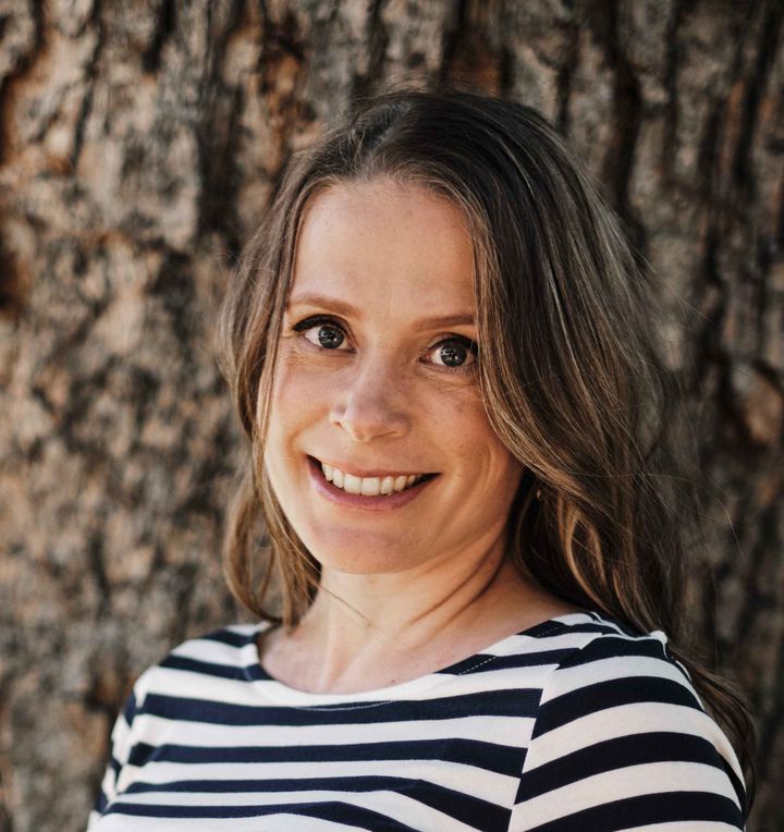 Anu Vaihekoski puolustaa kansanterveystieteen väitöstään Turun yliopistossa perjantaina 27.3.2026.