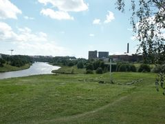 Kaivausten tarkoitus on selvittää Koroisten tilan puutarhan alueella sijaitsevan kivitalon historiaa, ja sitä onko alueella säilynyt merkkejä rautakautisesta toiminnasta, kertoo arkeologian professori Georg Haggren.