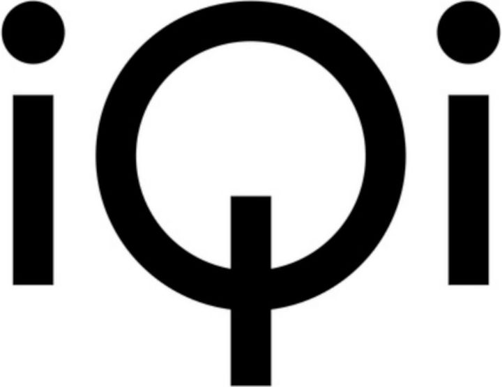 Logo, jossa on mustat kirjaimet "iQi" valkoisella taustalla.
