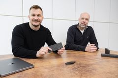 Kuvassa Elementicin perustajat Ville Hulkko ja Tuomo Hilli.