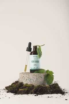 Herbalist-sarjan Puhdistu-uute