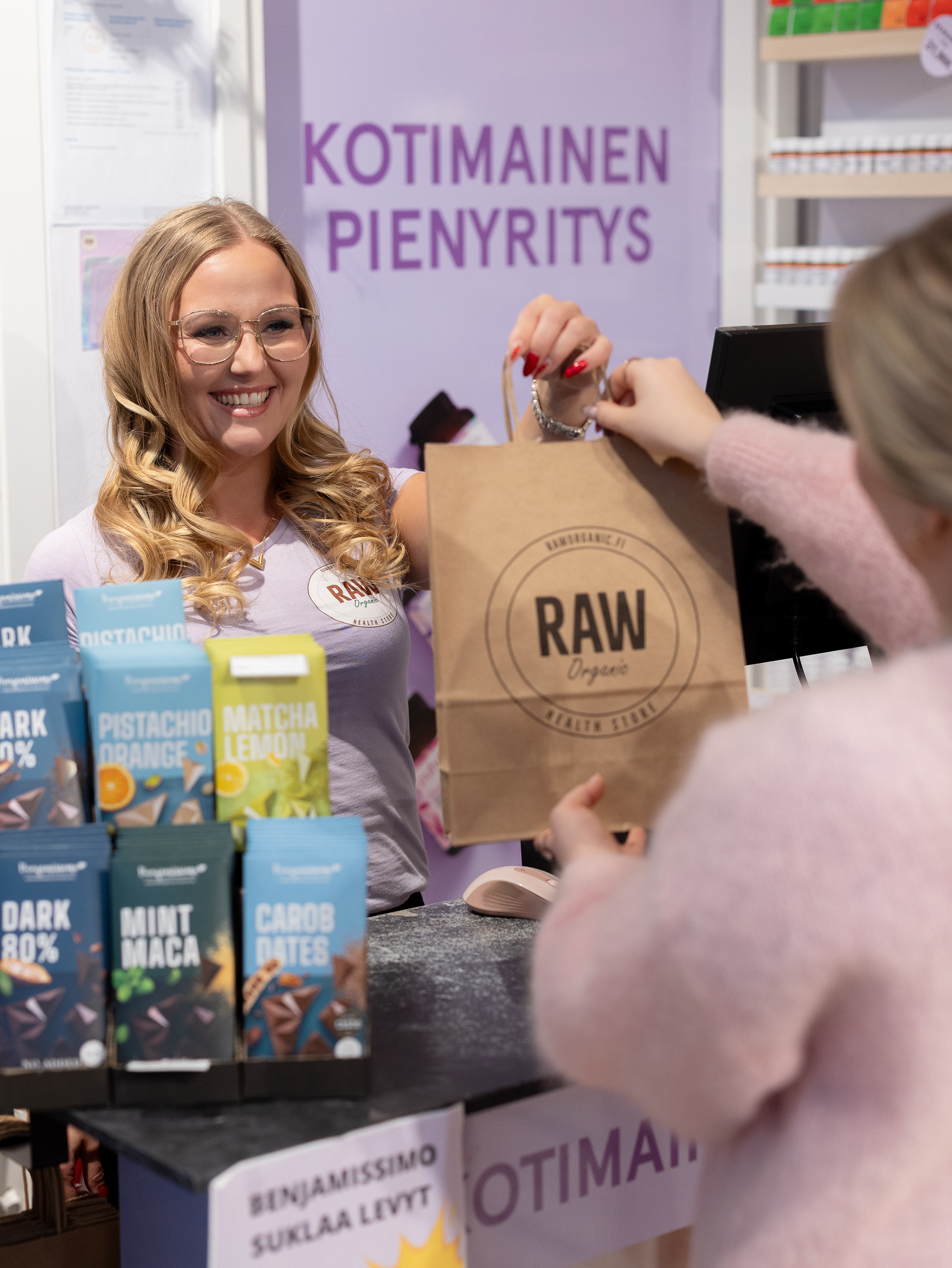 Raw Organic laajentaa Turun Hansakortteliin