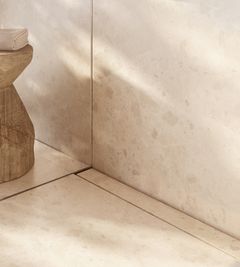 Vieser Kaita laattakansi