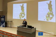 Mats Brantd står i auditorien.