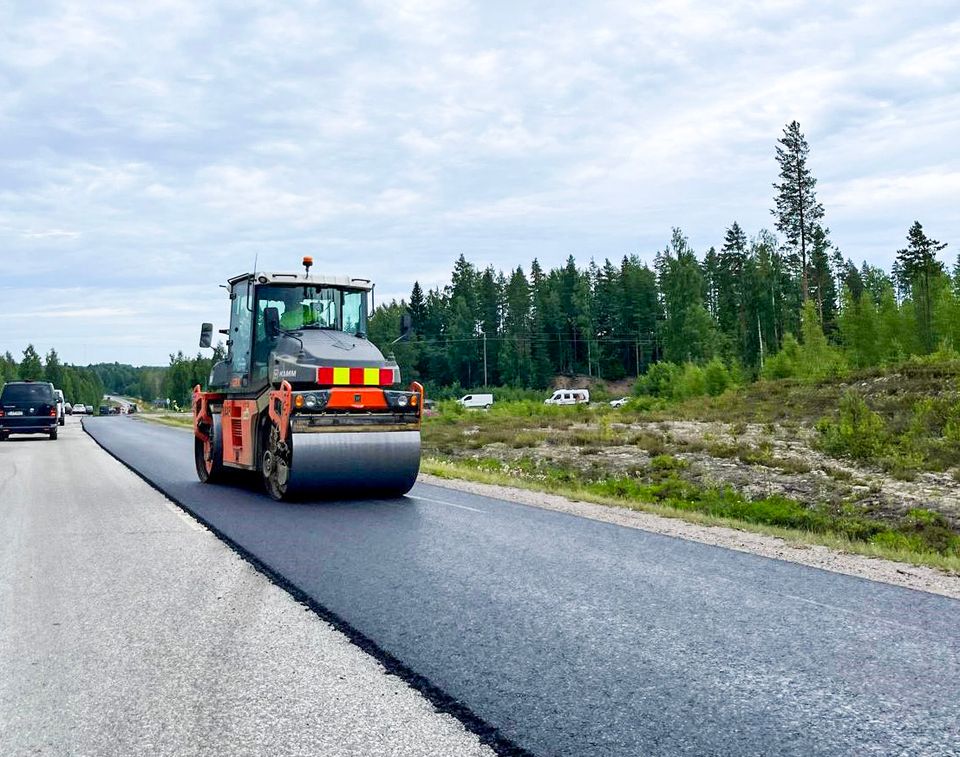 Päällystyöt ovat edenneet hyvin Itä-Suomessa