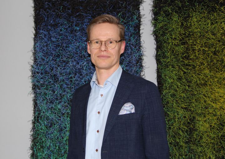 Kuvassa%20Jarkko%20Tonttila.