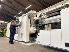 VMT Plasticin uudet ruiskuvalukoneet.