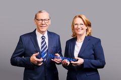 Dr. Thomas Gößmann and Dr. Stefanie Kesting.