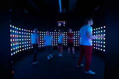 Activate Gamesin pelit yhdistävät taidon, fyysisen ketteryyden ja ongelmanratkaisun, ja yhteistyö on avain voittoon.