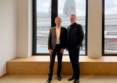 Thomas Rösch (CEO Cofinity-X), Dieter Meuser (CEO GEC) Image source: German Edge Cloud.